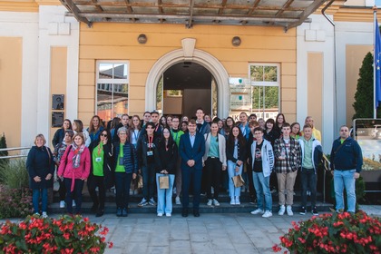 Šoli iz Varne in slovenskega mesta Ravne sta partnerici pri projektu Erasmus + MASTER